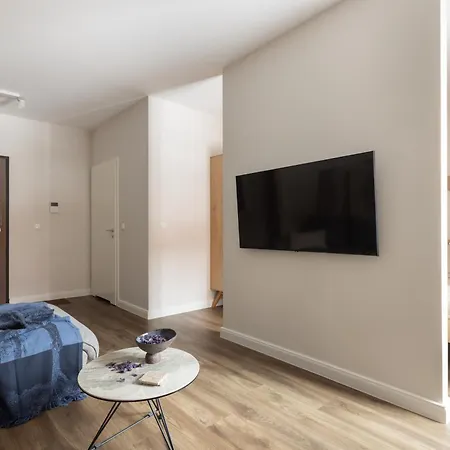 Apartament Scala By Moderna Profit- łąkowa 60c *