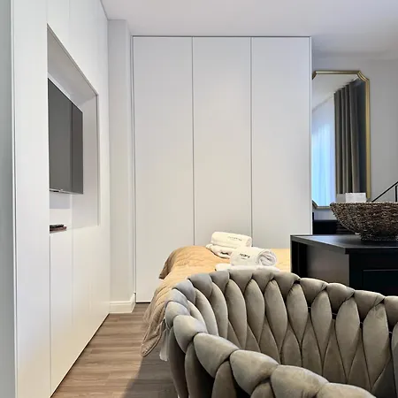Scala By Moderna Profit- Lakowa 60c *