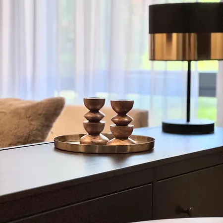Scala By Moderna Profit- Lakowa 60c Apartment *