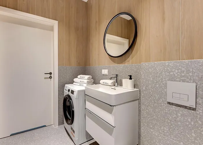 Scala By Moderna Profit- Lakowa 60c شقة